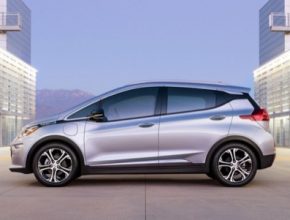 auto elektromobil Chevrolet Bolt EV robotické auto sdílení aut Lyft