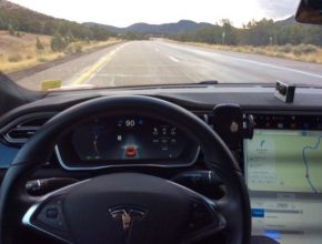 auto elektromobil Tesla Model S Autopilot Alex Roy