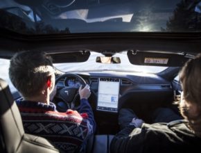 auto elektromobil Tesla Model S Autopilot Mobileye čip