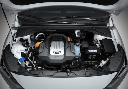 auto Hyundai Ioniq hybrid  elektromobil