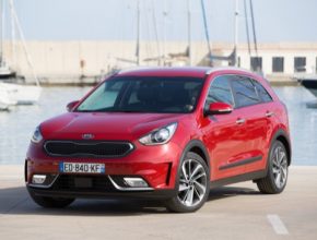 auto Kia Niro Hybrid