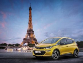 auto elektromobil Opel Ampera-e autosalon Paříž 2016