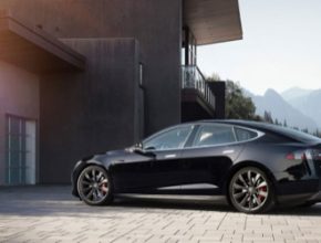 Tesla Model S elektromobil