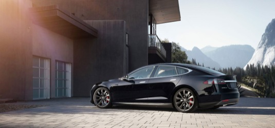 Tesla Model S elektromobil