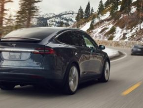 auto elektromobil Tesla Model X