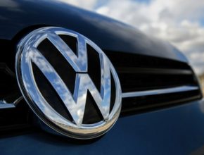 auto Volskwagen logo znak auto