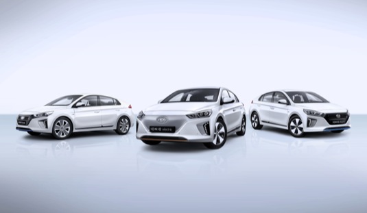 auto Hyundai Ioniq plug-in hybrid, hybrid a elektromobil