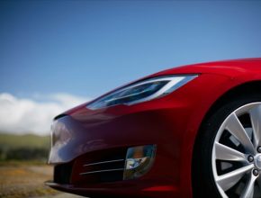 auto elektromobil Tesla Model S