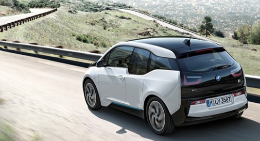 cena elektromobilu - BMW i3