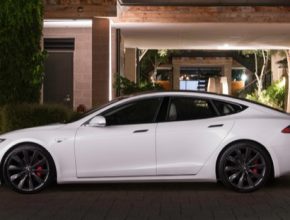 auto elektromobil Tesla Model S