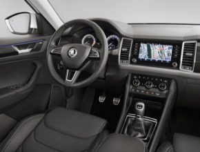 auto Škoda Kodiaq interiér konektivita