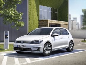 auto elektromobil Volkswagen e-Golf nový 2017