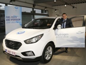 auto Bart-Biebuyk-FCH-JU-auto-na-vodik-hyundai-ix35-fuel-cell