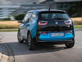 auto elektromobil BMW i3