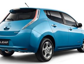 auto elektromobil Nissan Leaf