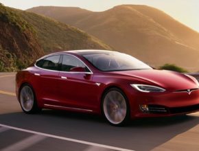 auto elektromobil Tesla Model S