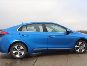 auto test elektromobilu Hyundai Ioniq Electric 2016