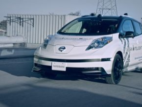 auto Nissan Intelligent Mobility nový Leaf s autonomním řízením