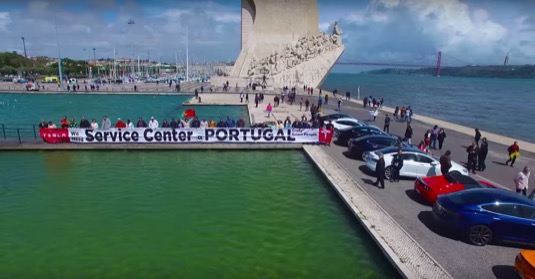 auto Tesla Portugalsko servisní centrum
