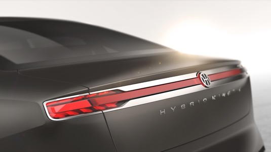 pininfarina-h600-autosalon-zeneva-2017-grafen-baterie-luxusni-sedan