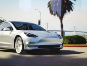 auto elektromobil Tesla Model 3 promo video