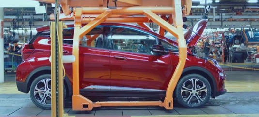 auto výroba elektromobilu Chevrolet Bolt EV