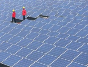 Jen za minulý rok Čína své výrobní kapacity v solární energetice více než zdvojnásobila