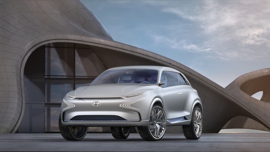 Hyundai Futuristic FE Fuel Cell ujede až 800 km