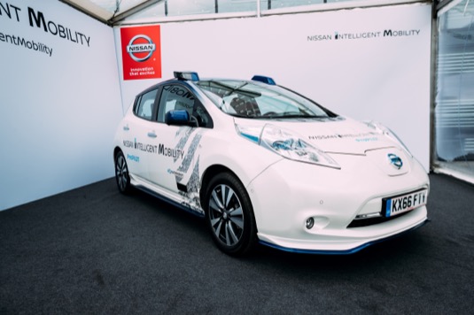 Nissan Leaf elektromobil s autonomní technologií ProPilot