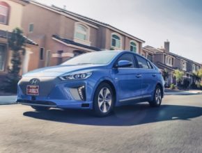 autosalon Ženeva Hyundai Ioniq robotické auto