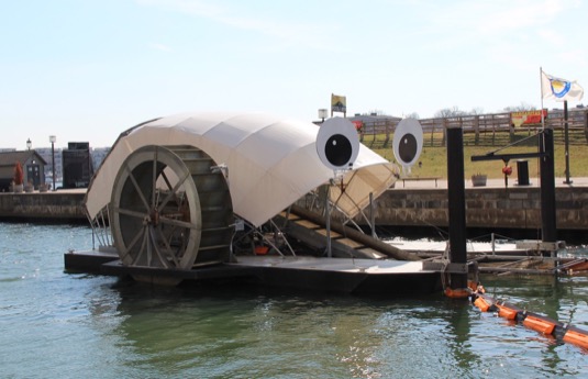 Mr. Trash Wheel - obří čistička městských řek funguje a jde do světa
