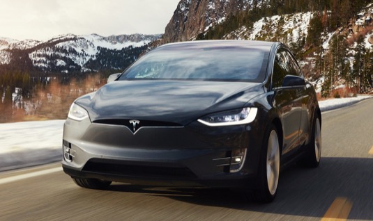 auto elektromobil Tesla Model X