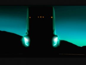 auto Tesla Semi Truck elektrický náklaďák