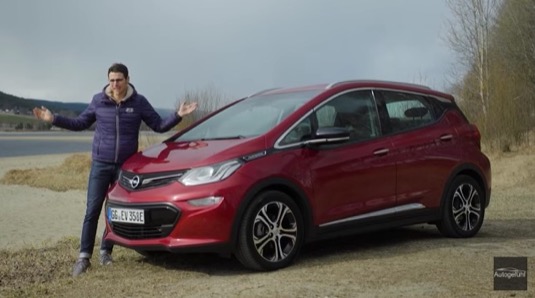 auto Opel Ampera-e elektromobil