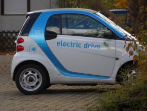 auto elektromobil Smart ED car2go