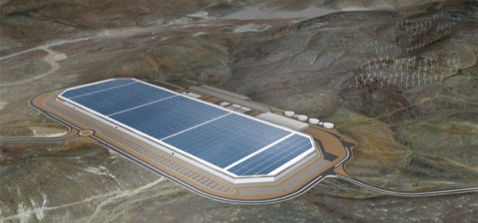 auto gigafactory gigatovárna Tesla solární střecha