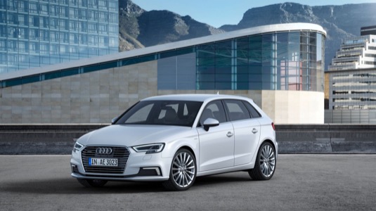 auto Audi A3 e-tron Sportback