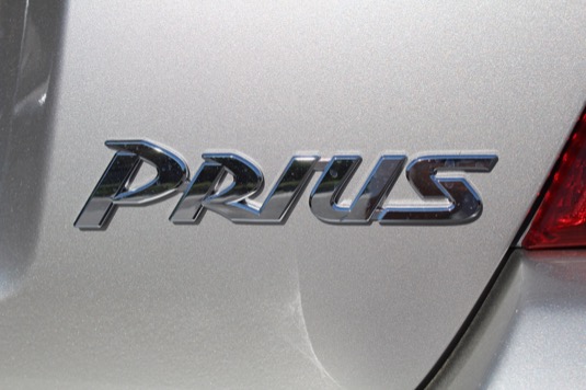 auto Toyota Prius logo 1. generace