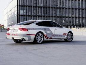 auto Audi A7 piloted driving autonomní auto robotické Audi AI