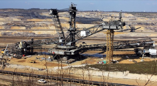 těžba uhlí se pomalu, ale jistě stává průmyslem minulosti