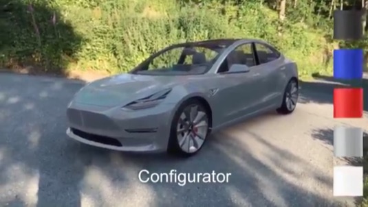auto elektromobil Tesla Model 3 rozšířená realita mobilní aplikace