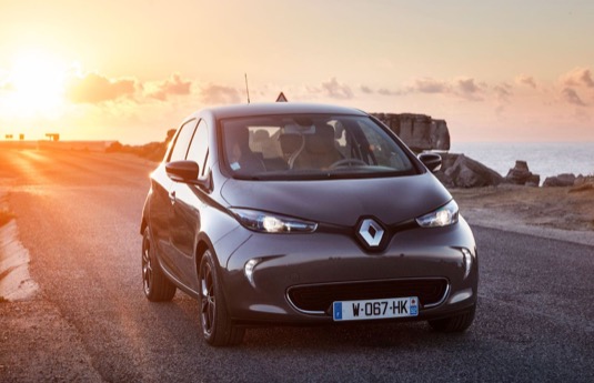 auto elektromobil Renault Zoe úsvit elektromobility