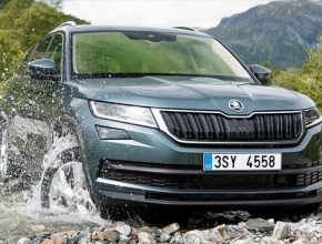 auto Škoda Kodiaq ve vodě brodění