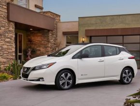 auto elektromobil Nissan Leaf