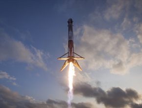 vesmírná raketa první stupeň Falcon 9 Starlink
