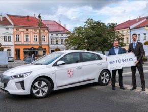 auto předání elektromobilu Hyundai Ioniq Electric