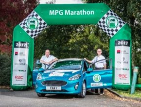 auto nový Ford Fiesta rekord MPG Marathon