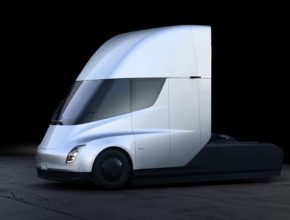 auto elektrický tahač truck elektromobil Tesla Semi
