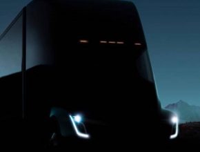 auto elektromobil Tesla Semi nákladní kamion