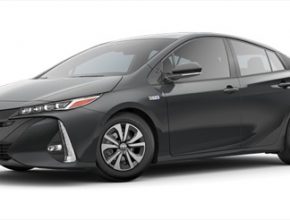 auto plug-in hybrid Toyota Prius Prime